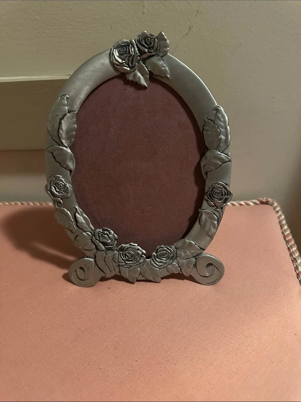 Decorative Silver Rose Oval Photo Frame - Silver